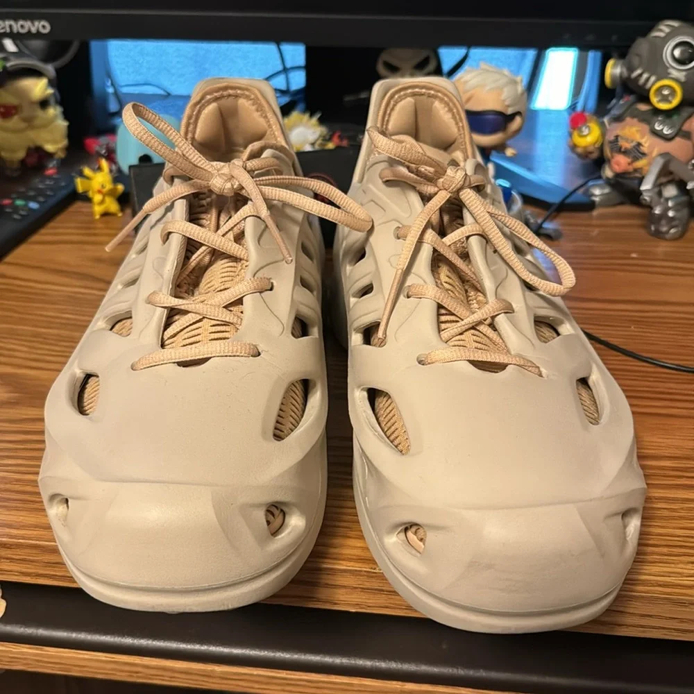 Adidas Men’s Beige/Tan Foam Runner-Style Sneakers